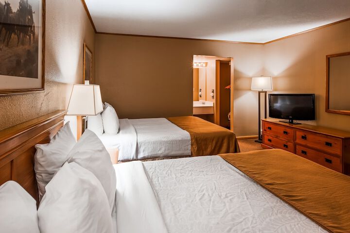 Room 21 of 38