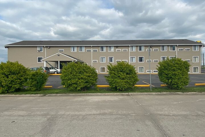 Oak Grove Inn