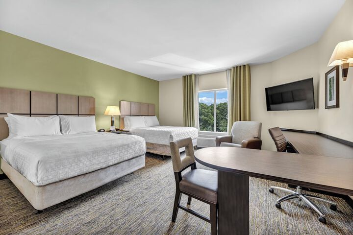 Room 52 of 61
