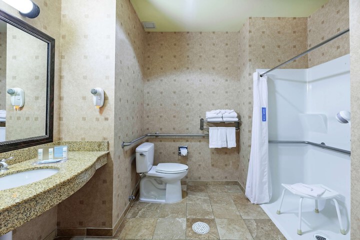Hampton Inn & Suites Tulsa North / Owasso