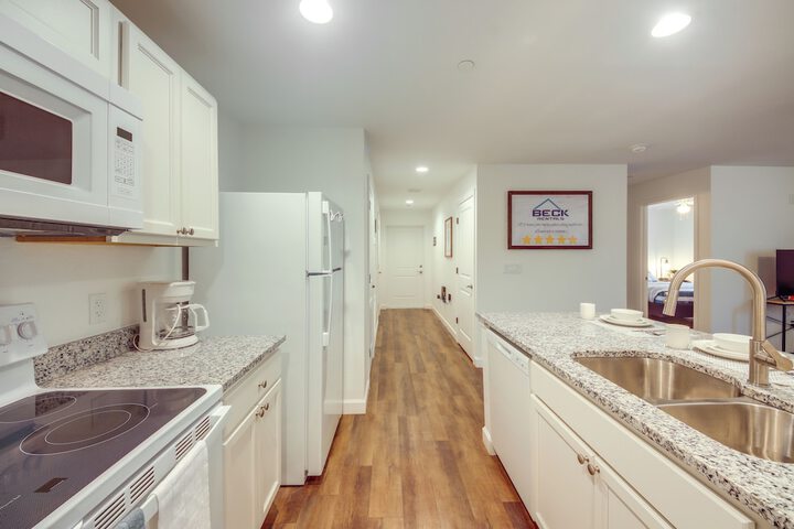 Labelle Apartment Close to Parks!
