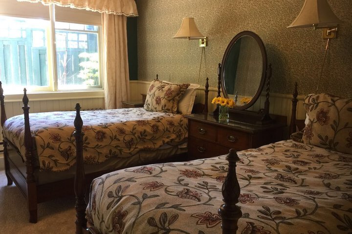 Room 36 of 63