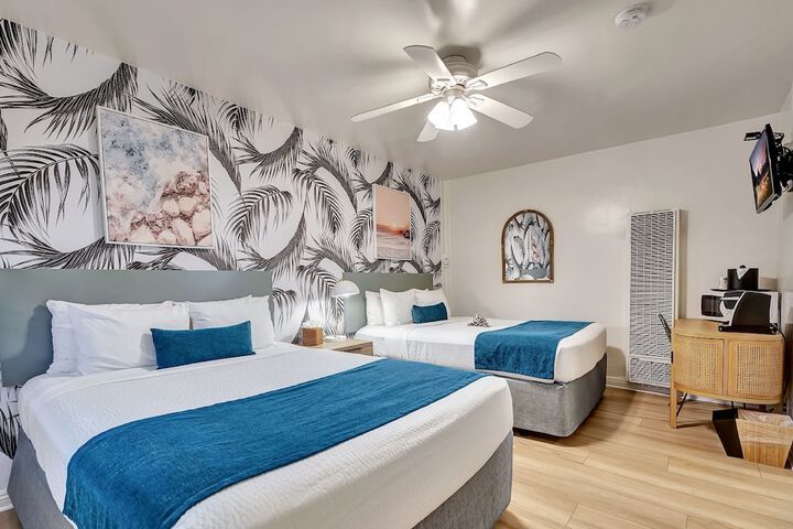 Room 48 of 76