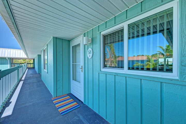 Anna Maria Island Beach Palms 5B