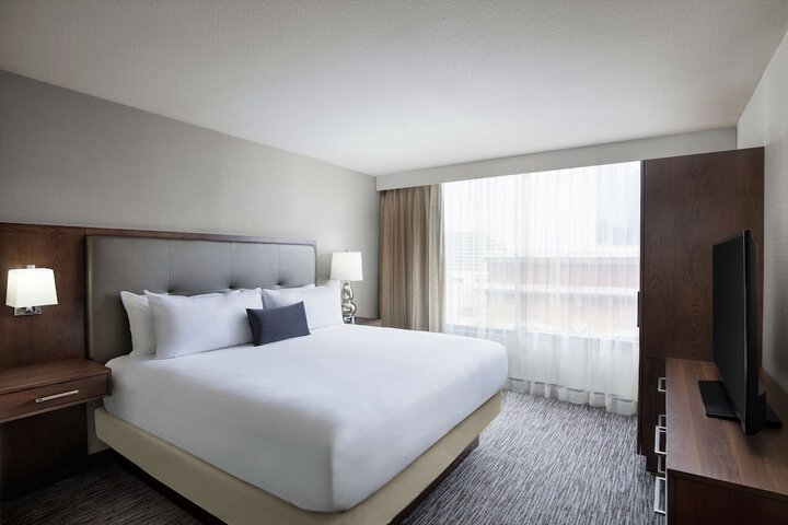 Room 21 of 42