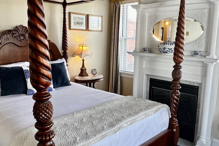 Room 48 of 169