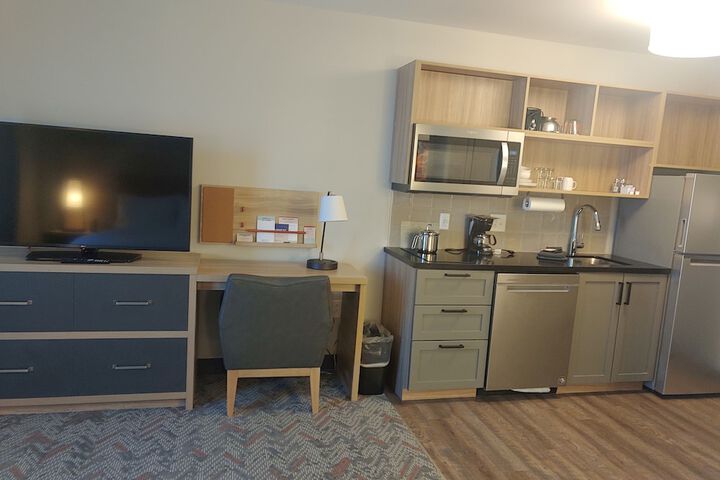Candlewood Suites Columbia by IHG