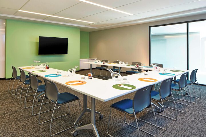 Aloft by Marriott Seattle Redmond