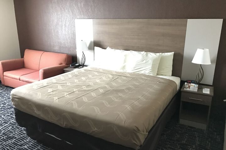 Room 14 of 38