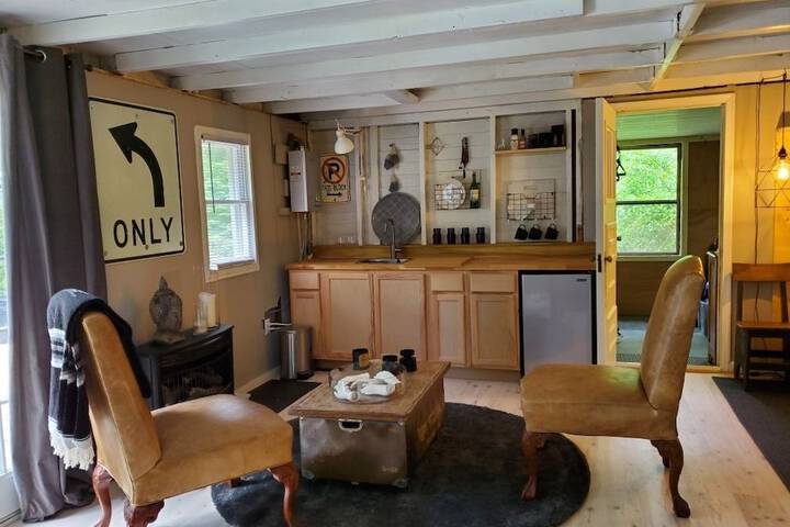 Paradise Pine Getaway Cabins
