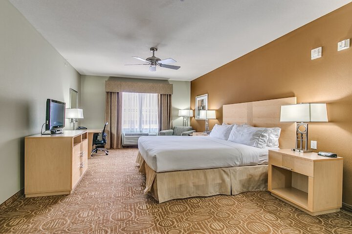 Room 14 of 44