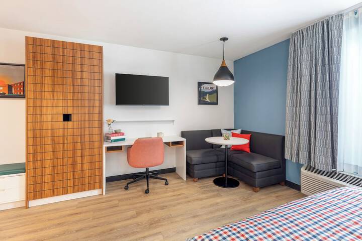 Uptown Suites Extended Stay Miami FL – Homestead