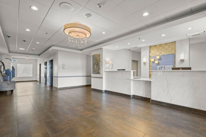 Holiday Inn Express & Suites Gonzales by IHG