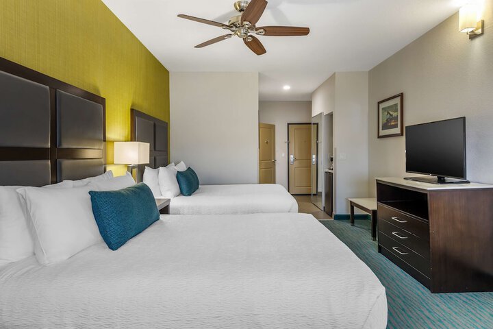 Room 15 of 41