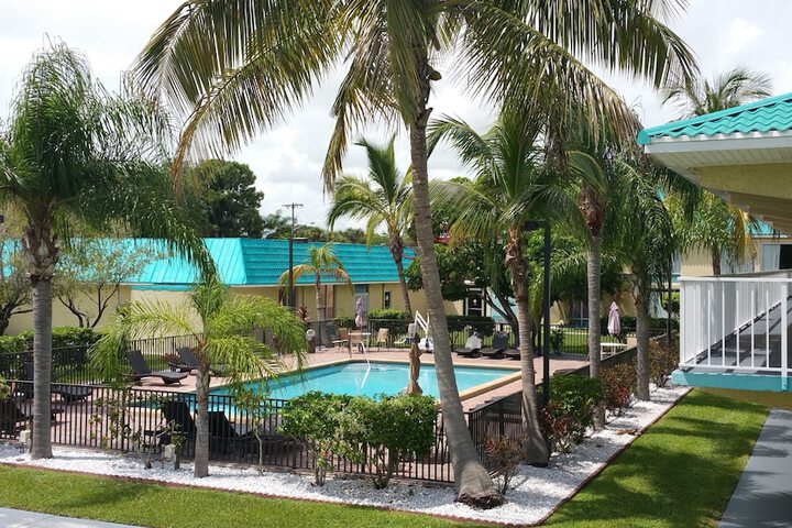 Pool 6 of 56