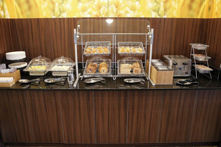 Fairfield Inn & Suites by Marriott Madison Verona