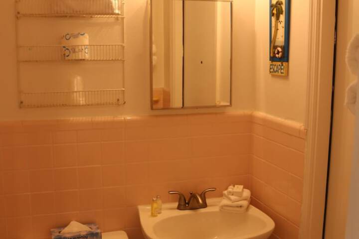 Room 45 of 68