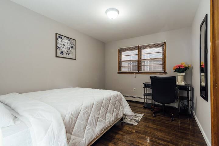 Room 15 of 24