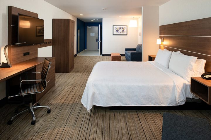 Room 37 of 57