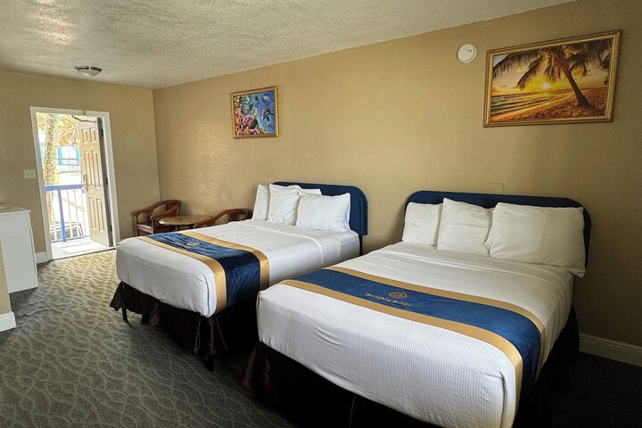 Room 5 of 31