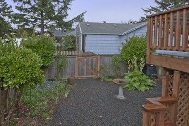 Butterfly 2 Br Home by RedAwning