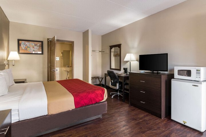 Room 12 of 29
