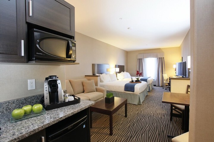 Holiday Inn Express Fort St. John by IHG