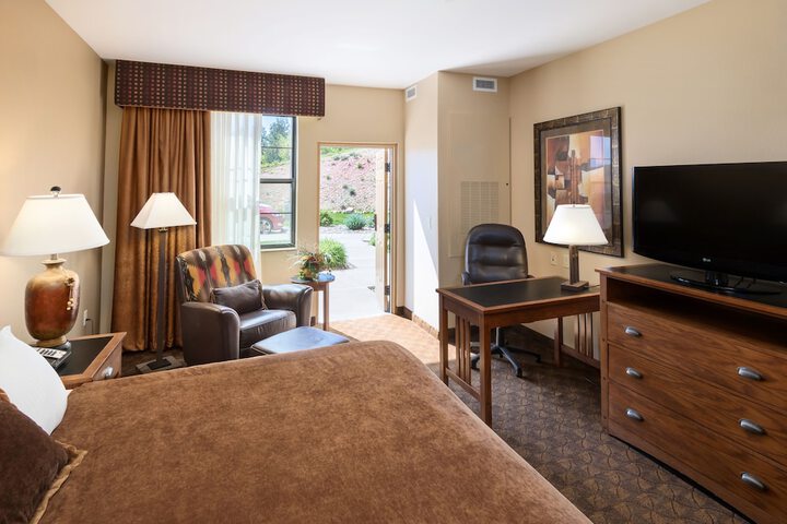 Room 22 of 48