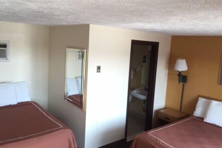 Room 47 of 50