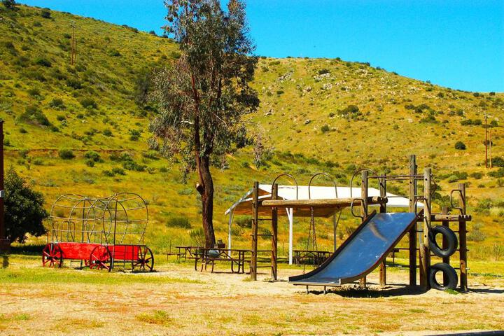 Pio Pico Camping Resort Studio Cabin 7