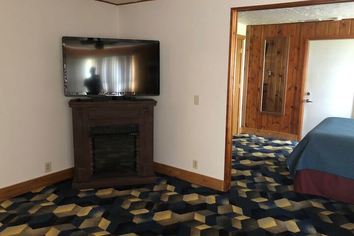 Room 90 of 98