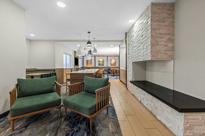 Fairfield Inn & Suites by Marriott Chicago Southeast / Hammond