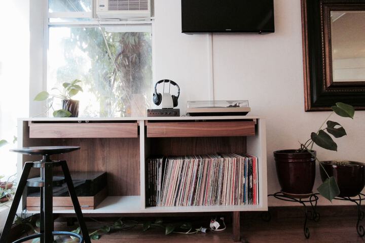 Room 32 of 52