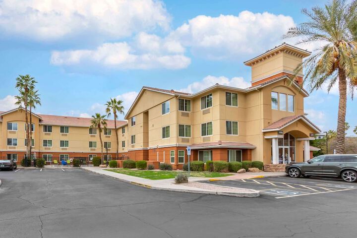 Hotel 2 of 42