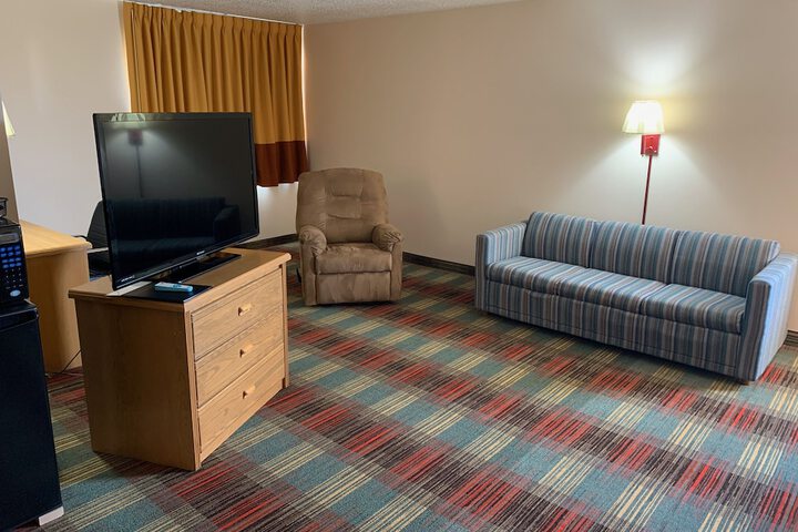 Budgetinn & Suites