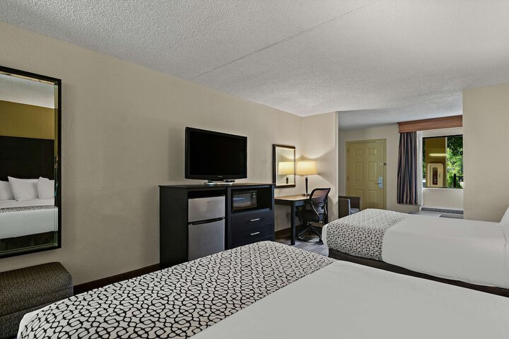Best Western Windsor Suites