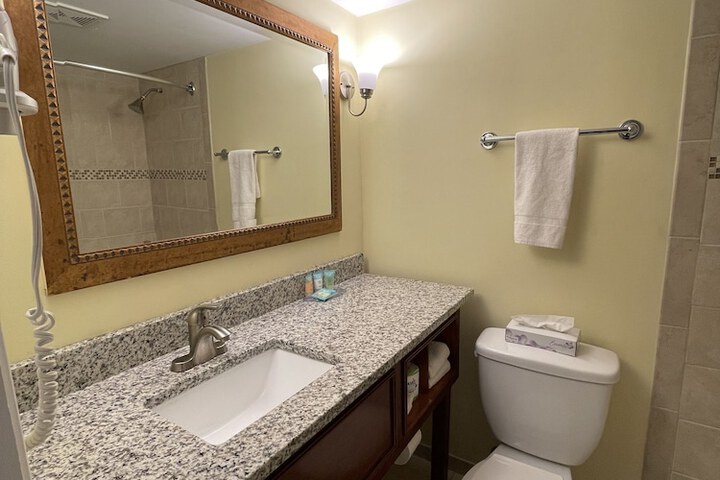 Room 40 of 81