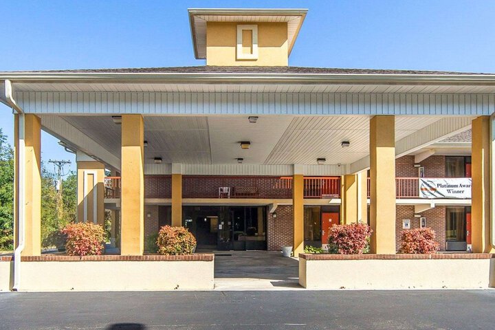 Hotel 3 of 32