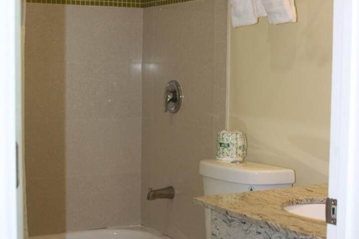 Room 15 of 23