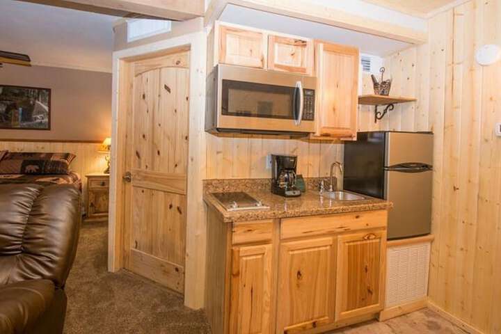 Upper Canyon Inn & Cabins