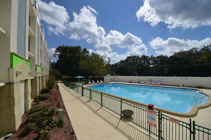 Pool 8 of 38