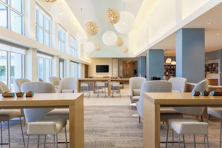 Hotel Interior 17 of 40