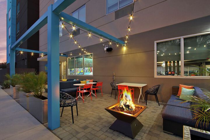 Terrace/Patio 36 of 38