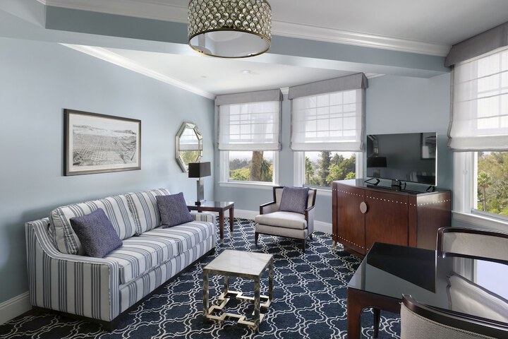 Claremont Resort & Club