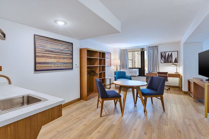 Room 30 of 116