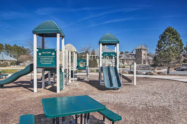 5 Mi to Bethany Beach: Chic Home w / Grill!