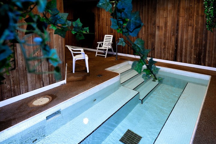 Spa 27 of 35