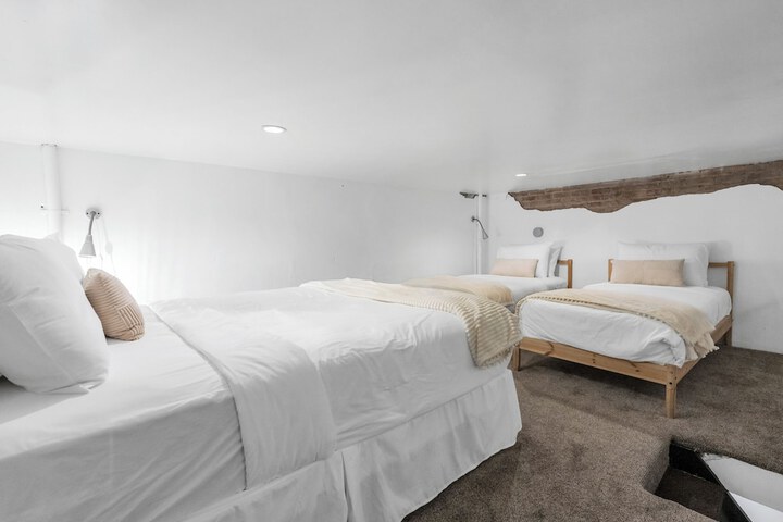 Room 60 of 188