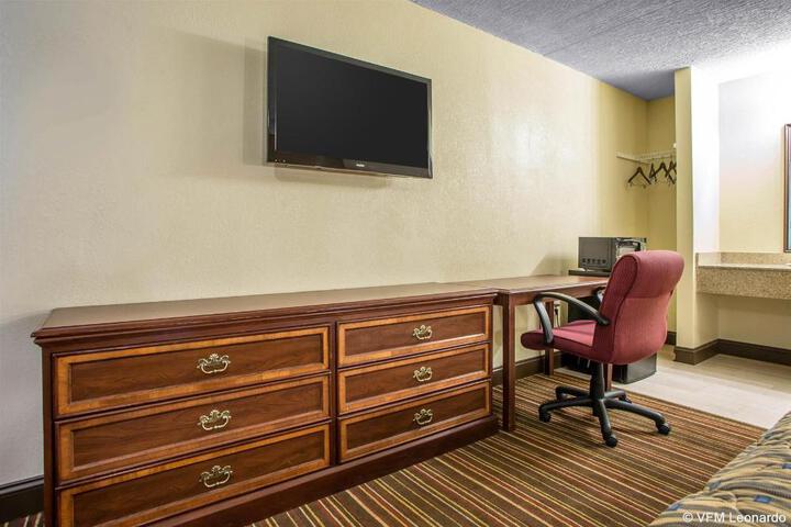 Rodeway Inn