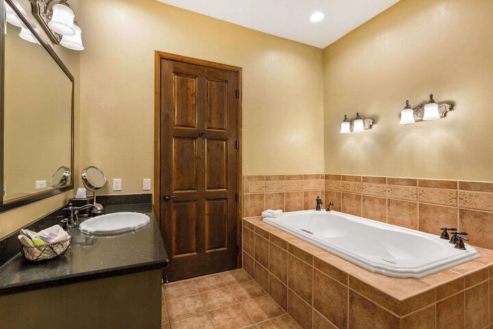 Bluegreen Vacations Big Bear Village an Ascend Collection Resort